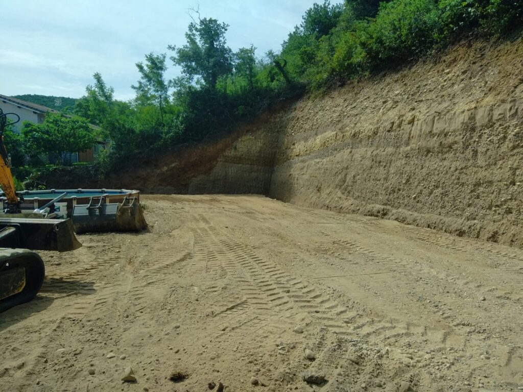 risques et solutions terrassement en terrain argileux